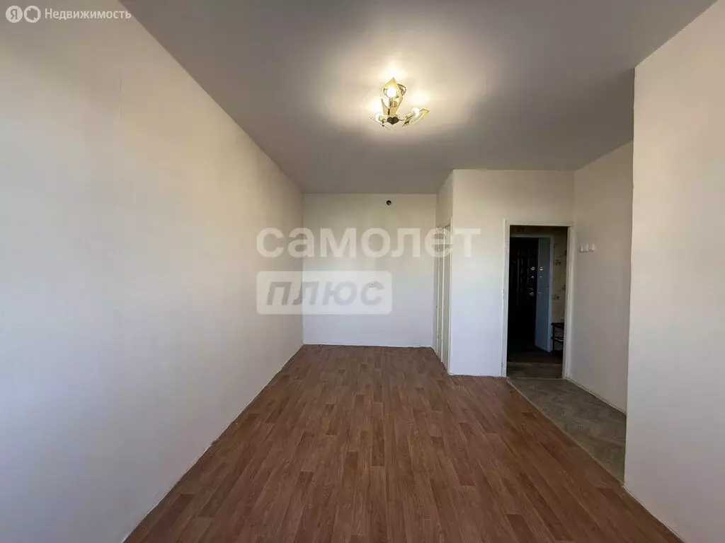 1-комнатная квартира: Волгоград, улица 64-й Армии, 81 (29 м) - Фото 0
