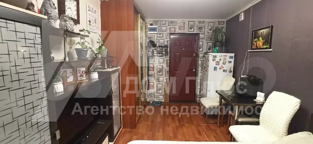 Комната 12,7 м в 8-к., 4/5 эт. - Фото 1