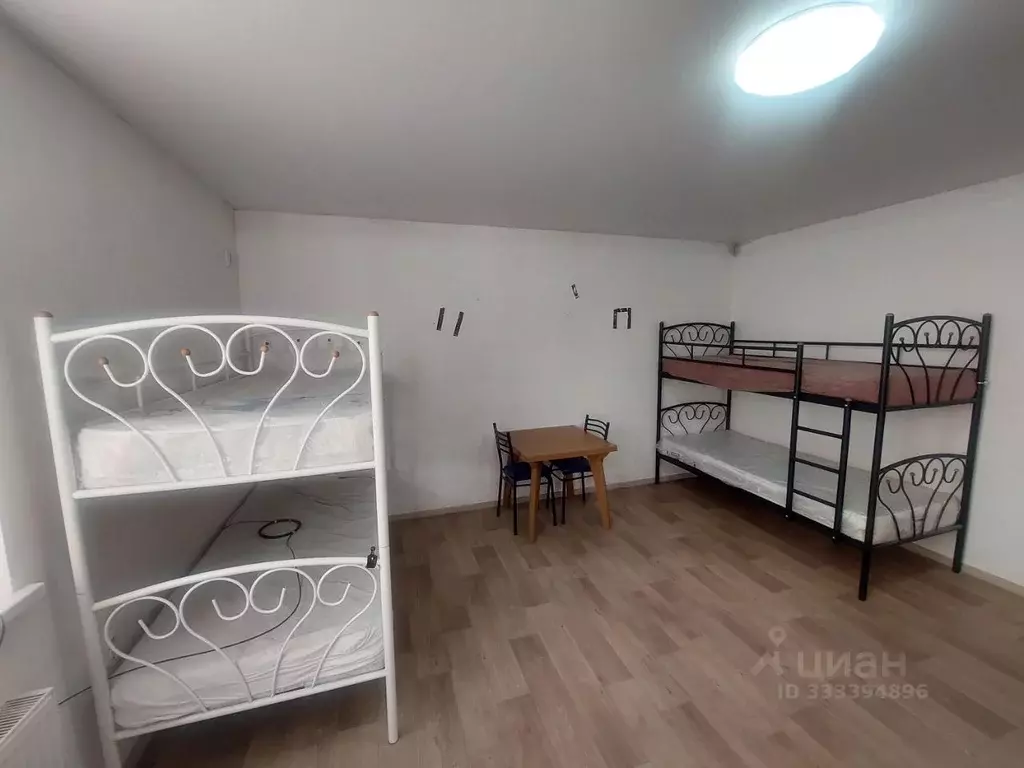 Дом в Крым, Симферополь ул. Русская (28 м) - Фото 1