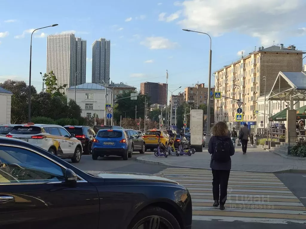 3-к кв. Москва ул. Заморенова, 41 (58.2 м) - Фото 0