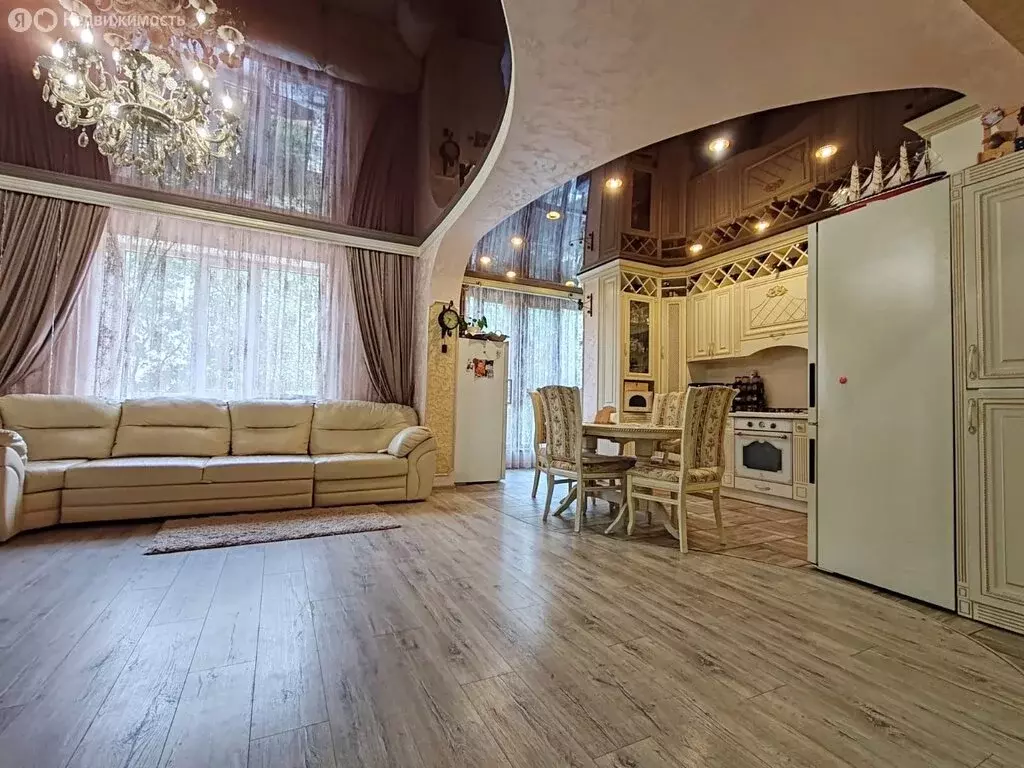 3-комнатная квартира: Ставрополь, улица Тухачевского, 25/8 (80 м) - Фото 1