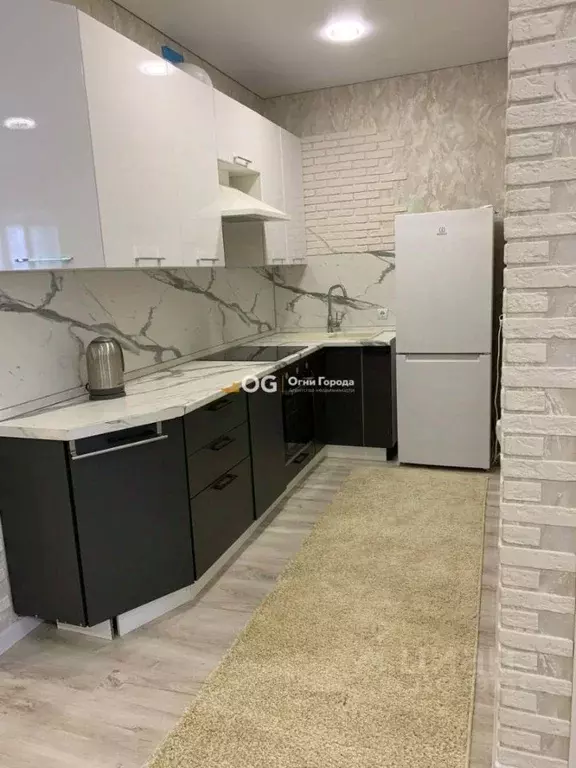 2-к кв. Брянская область, Брянск ул. Имени А.Ф. Войстроченко, 5 (50.0 ... - Фото 1