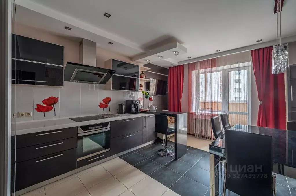 3-к кв. Свердловская область, Екатеринбург ул. Крылова, 27 (97.2 м) - Фото 1