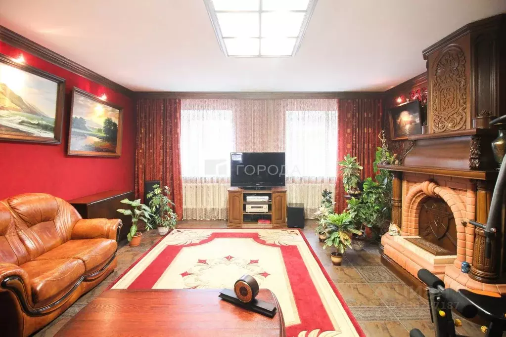 Дом в Алтайский край, Барнаул Севастопольская ул., 18Г (227 м) - Фото 1