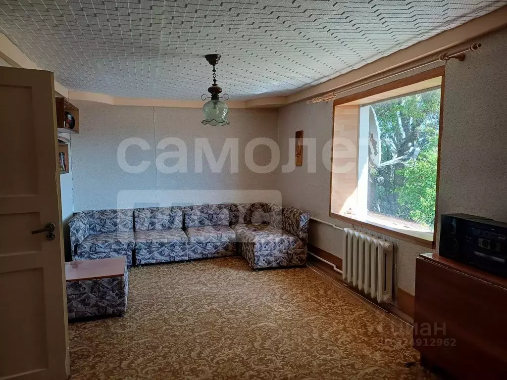 Дом в Крым, Симферопольский район, Гвардейское пгт ул. Садовая (264 м) - Фото 1