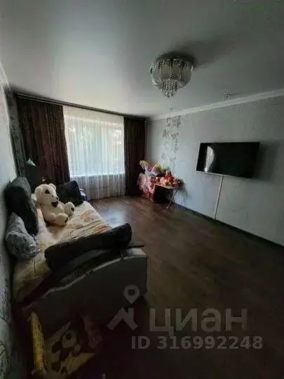 4-к кв. Белгородская область, Старый Оскол Комсомольский просп., 29 ... - Фото 0