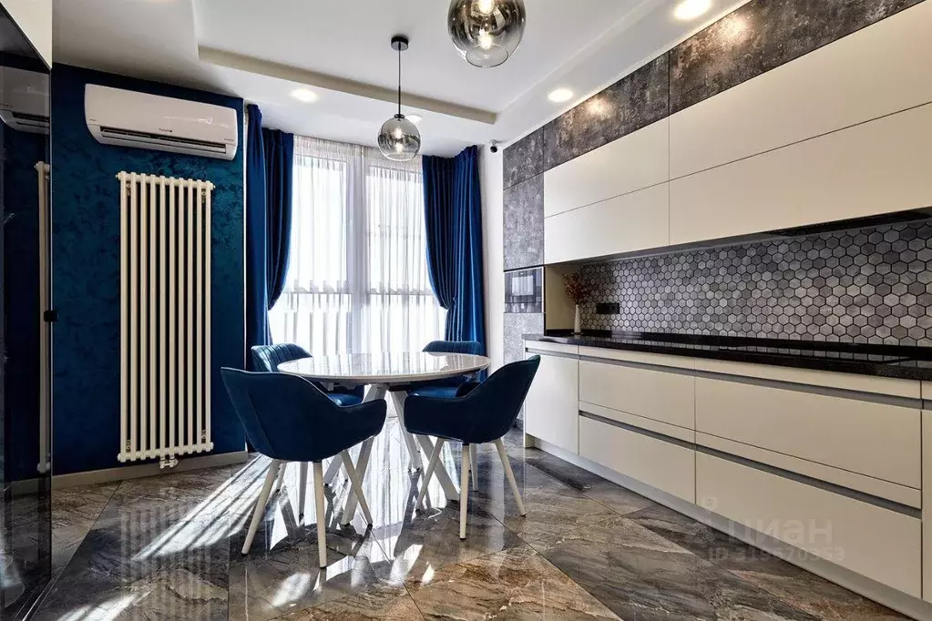 Квартира, 2 комнаты, 70 м - Фото 0