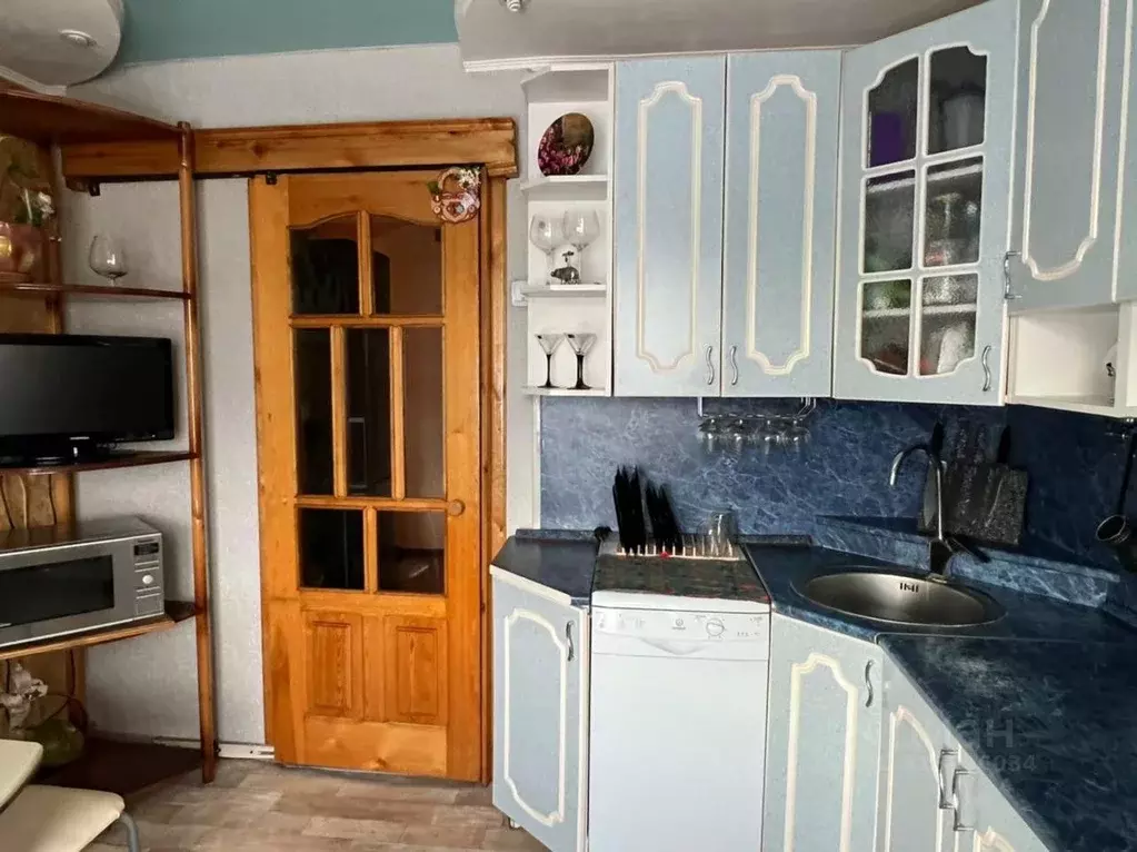 3-к кв. Иркутская область, Усть-Кут ул. Халтурина, 44 (80.8 м) - Фото 0