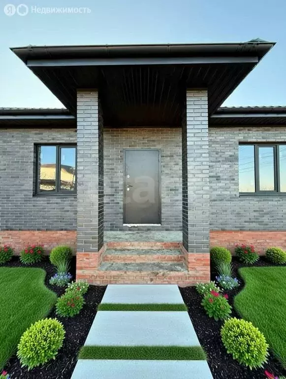 Дом в Саратовская область, Энгельс (100 м) - Фото 1