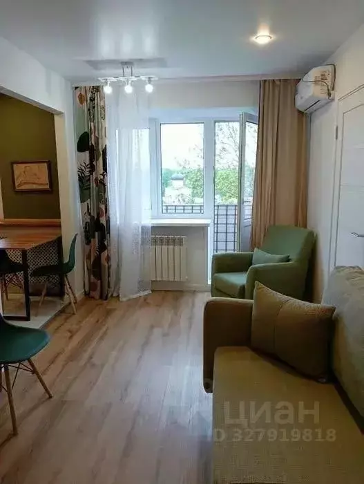 2-к кв. Псковская область, Псков ул. Воеводы Шуйского, 8 (50.0 м) - Фото 2