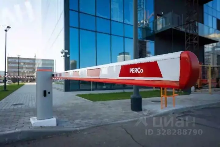 Помещение свободного назначения в Москва просп. Лихачева, 8 (2451 м) - Фото 1