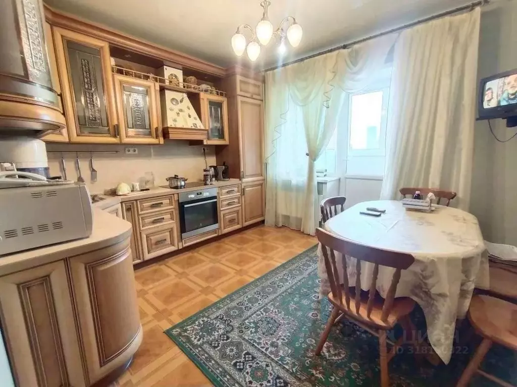 3-к кв. Белгородская область, Старый Оскол Степной мкр, 5 (102.0 м) - Фото 0