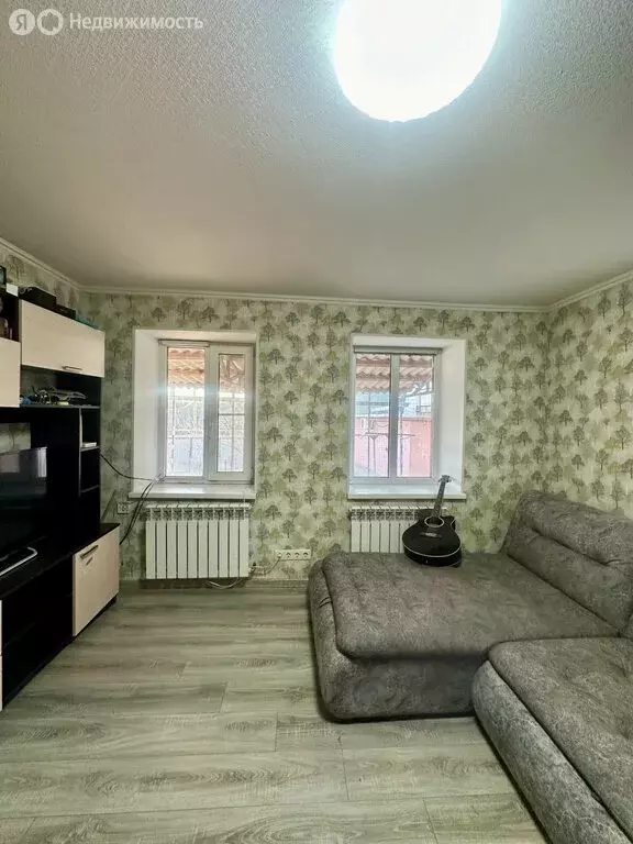 Дом в хутор Калинин, 1-я Кольцевая улица, 17 (120 м) - Фото 0