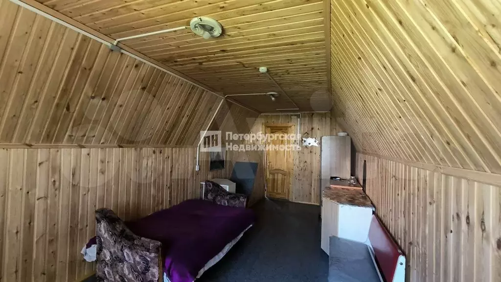 Комната 28 м в 4-к., 1/2 эт. - Фото 1