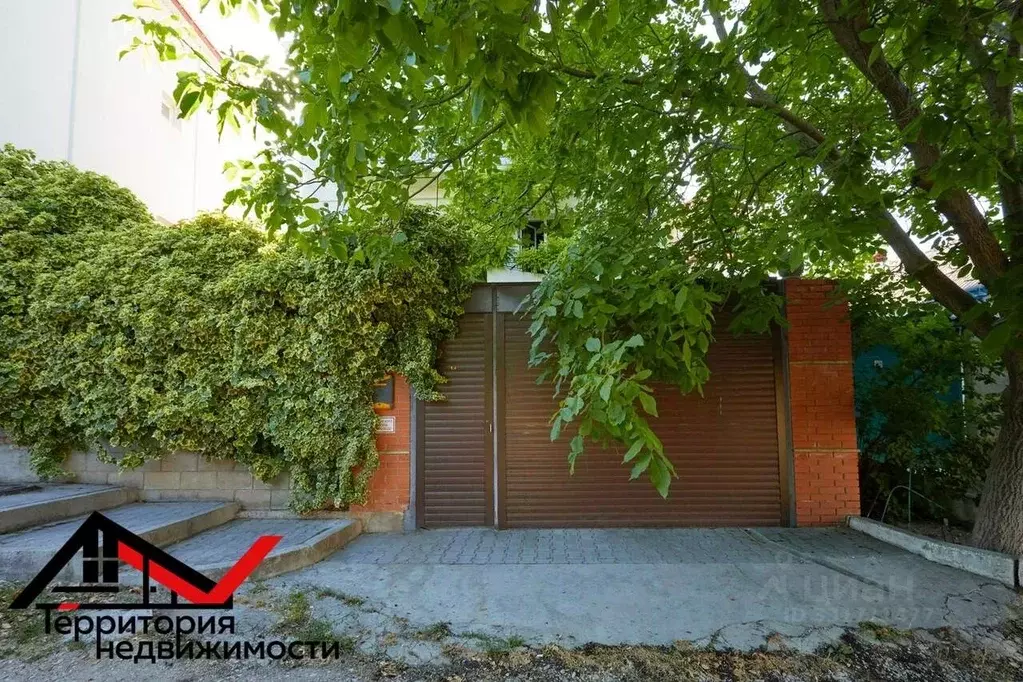 Дом в Севастополь ул. Попова, 6 (373 м) - Фото 2
