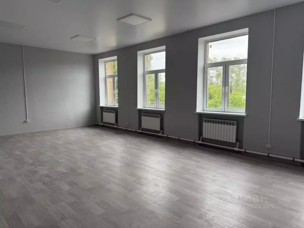 Офис в Самарская область, Новокуйбышевск ул. Чайкиной, 5А (30 м) - Фото 0