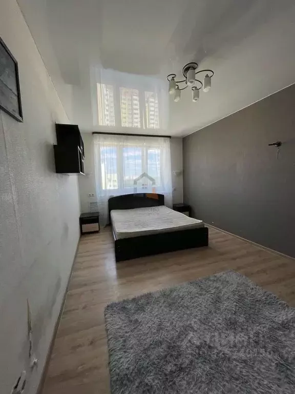 1-к кв. Кировская область, Киров ул. Мостовицкая, 1к1 (34.0 м) - Фото 1