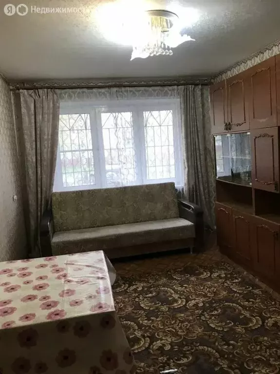 3-комнатная квартира: Нижний Новгород, проспект Бусыгина, 20А (60.2 м) - Фото 1