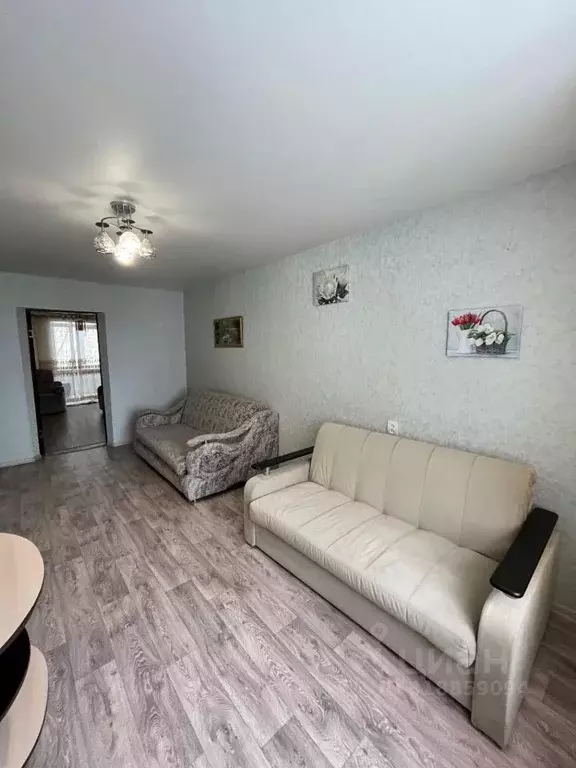 3-к кв. Пермский край, Чусовой ул. Мира, 4 (60.0 м) - Фото 1