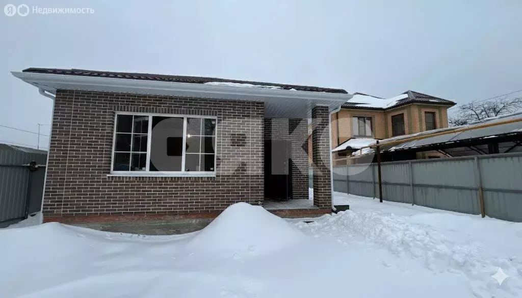 Дом в Батайск, улица Гайдаш (100 м) - Фото 1