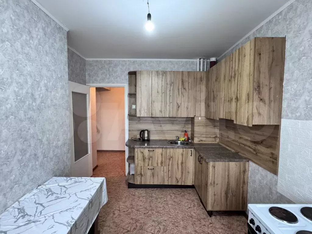 1-к. квартира, 40 м, 7/15 эт. - Фото 1