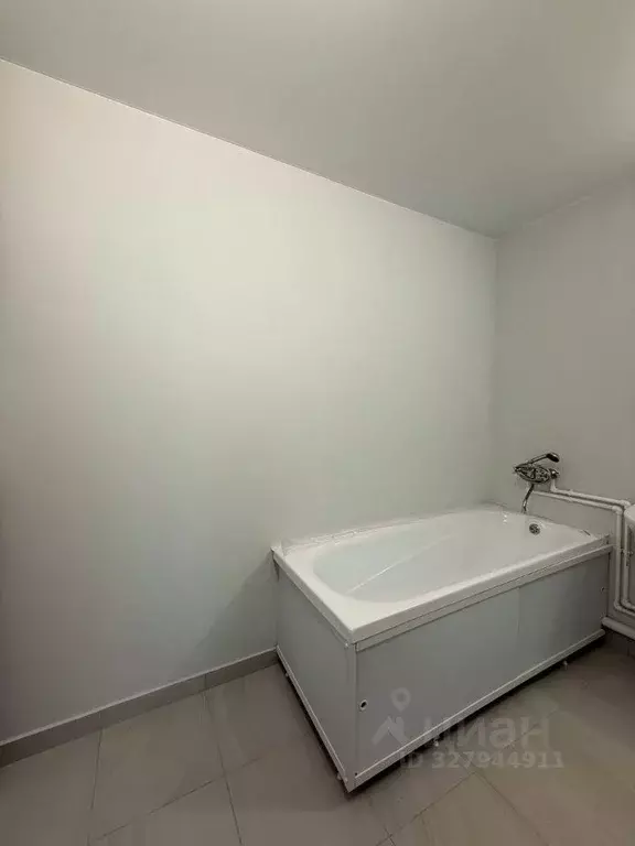 2-к кв. Красноярский край, Красноярск Аральская ул., 41 (56.3 м) - Фото 1