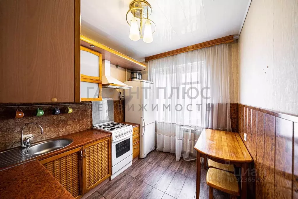 2-к кв. Липецкая область, Липецк ул. М. Горького, 1 (50.0 м) - Фото 1