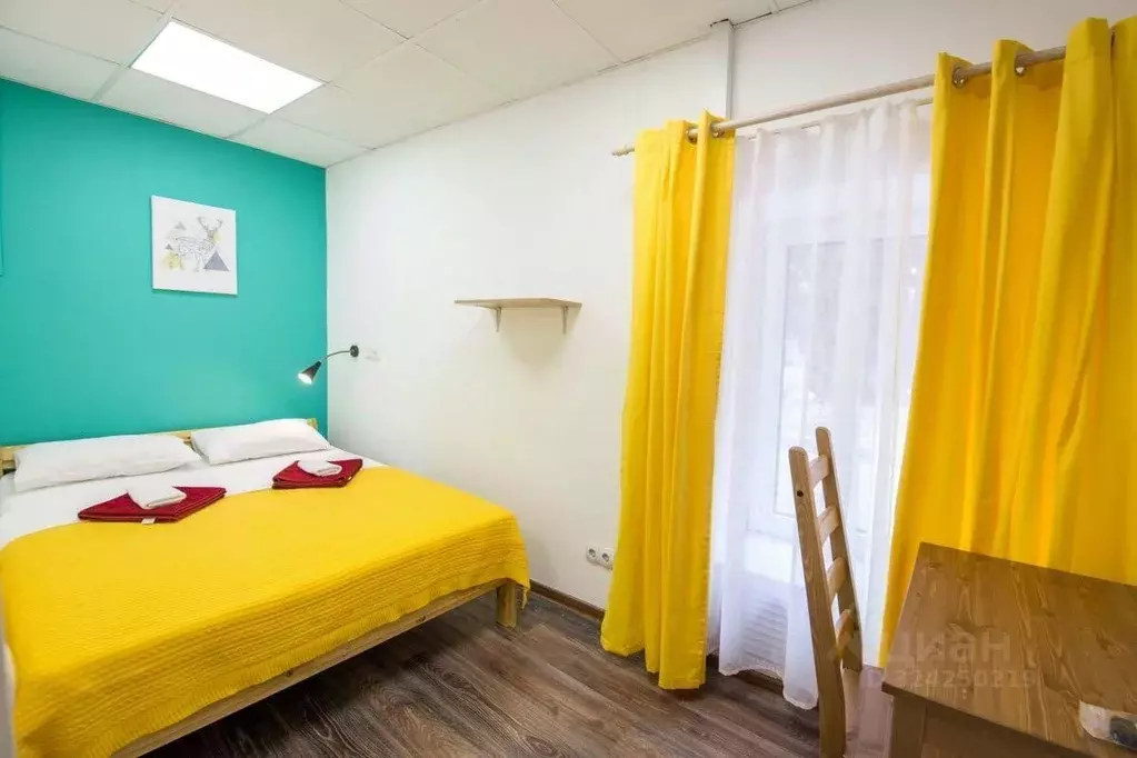 Комната Москва Старая Басманная ул., 18С (9.0 м) - Фото 1