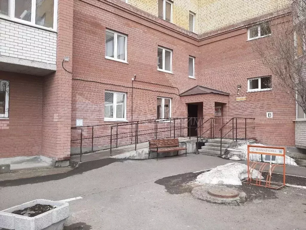 1-к кв. Тюменская область, Тюмень ул. Революции, 228к2 (34.0 м) - Фото 1