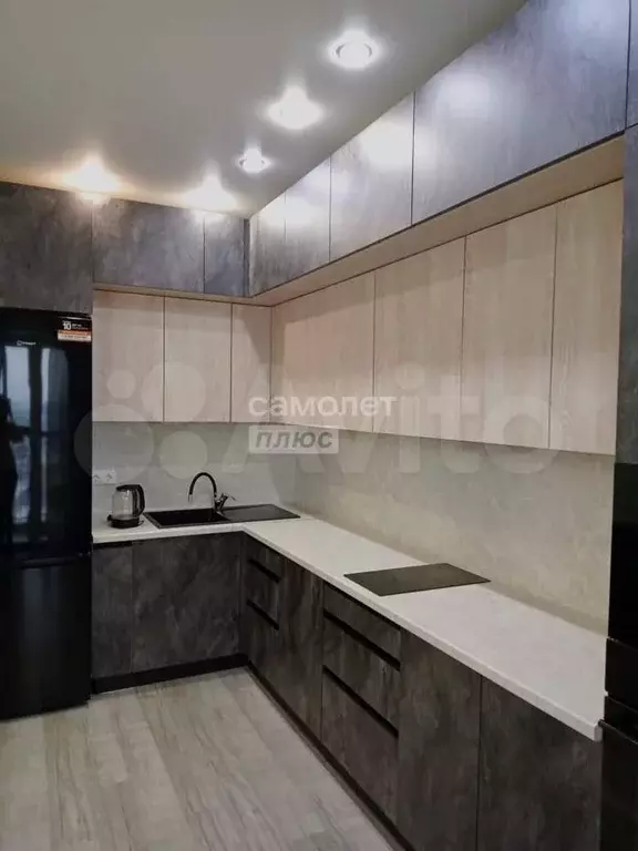 Квартира-студия, 34 м, 23/25 эт. - Фото 0