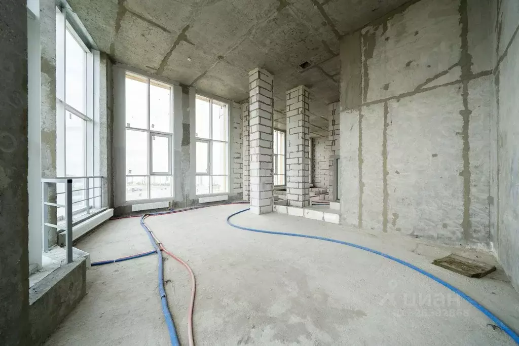 3-к кв. Москва ул. Мустая Карима, 12 (100.0 м) - Фото 1