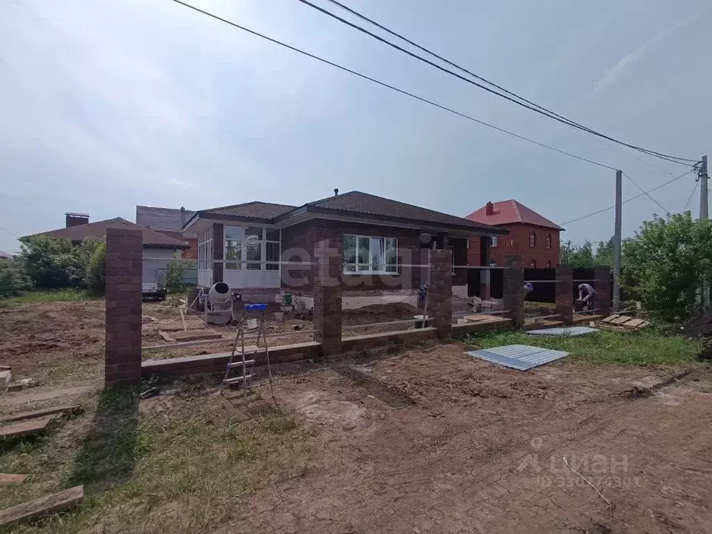 Дом в Башкортостан, Уфа городской округ, с. Нагаево ул. Бурзянцева, 13 ... - Фото 1