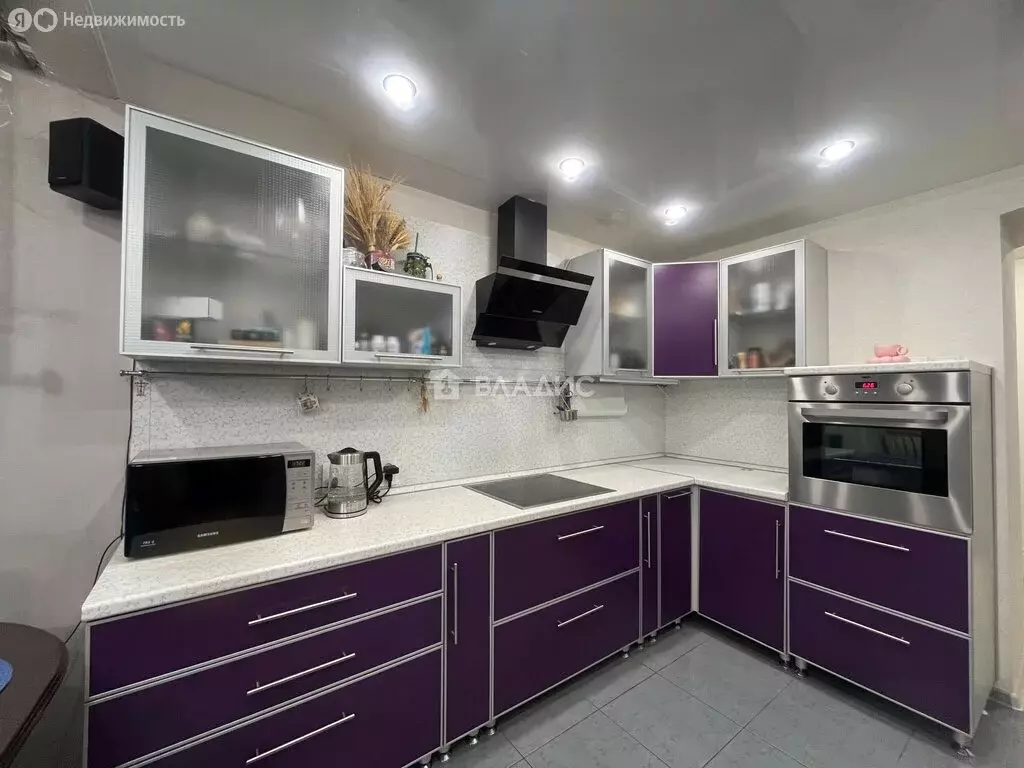 3-комнатная квартира: Сыктывкар, улица Морозова, 109/2 (79.3 м) - Фото 1