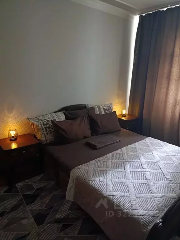 2-к кв. Кабардино-Балкария, Нальчик просп. Ленина, 9 (56.0 м) - Фото 1