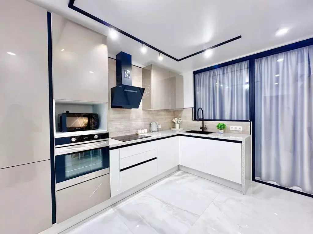 2-к кв. Краснодарский край, Сочи ул. Ленина, 298Бк5 (56.0 м) - Фото 1