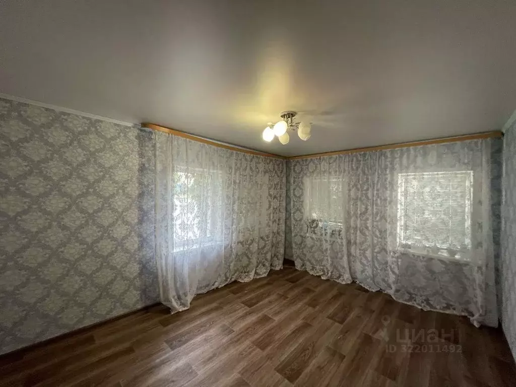 Дом в Оренбургская область, Бузулукский район, Колтубанский сельсовет, ... - Фото 1