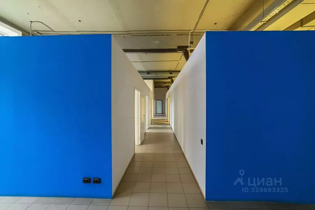 Офис в Владимирская область, Владимир Дворянская ул., 27Ак2 (600 м) - Фото 1