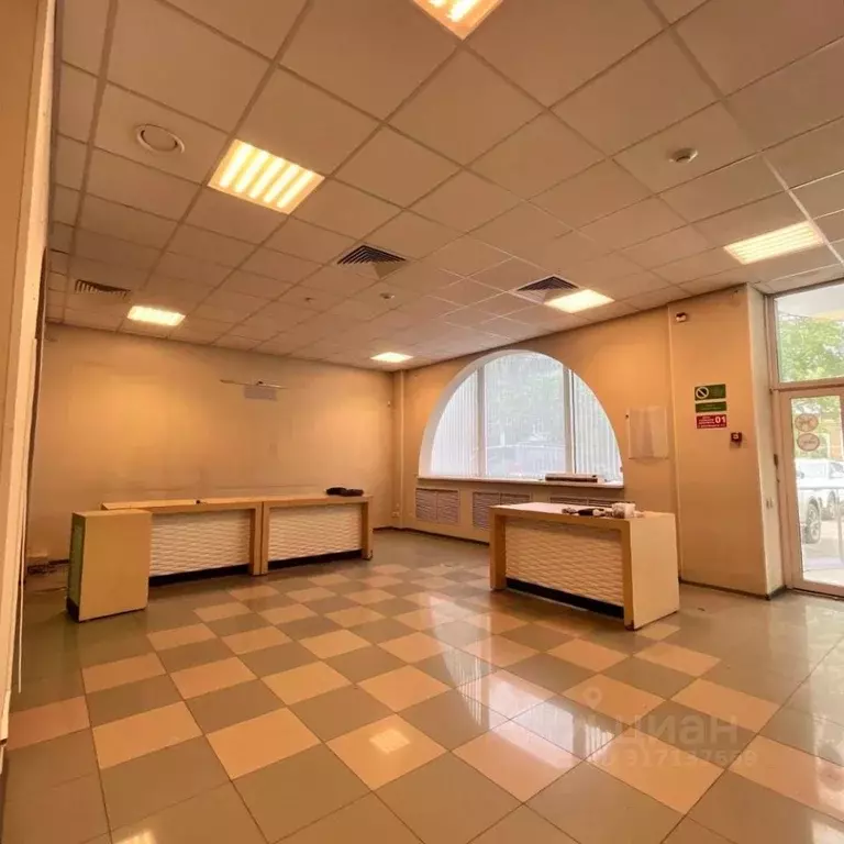 Офис в Саратовская область, Саратов Университетская ул., 28 (204 м) - Фото 2