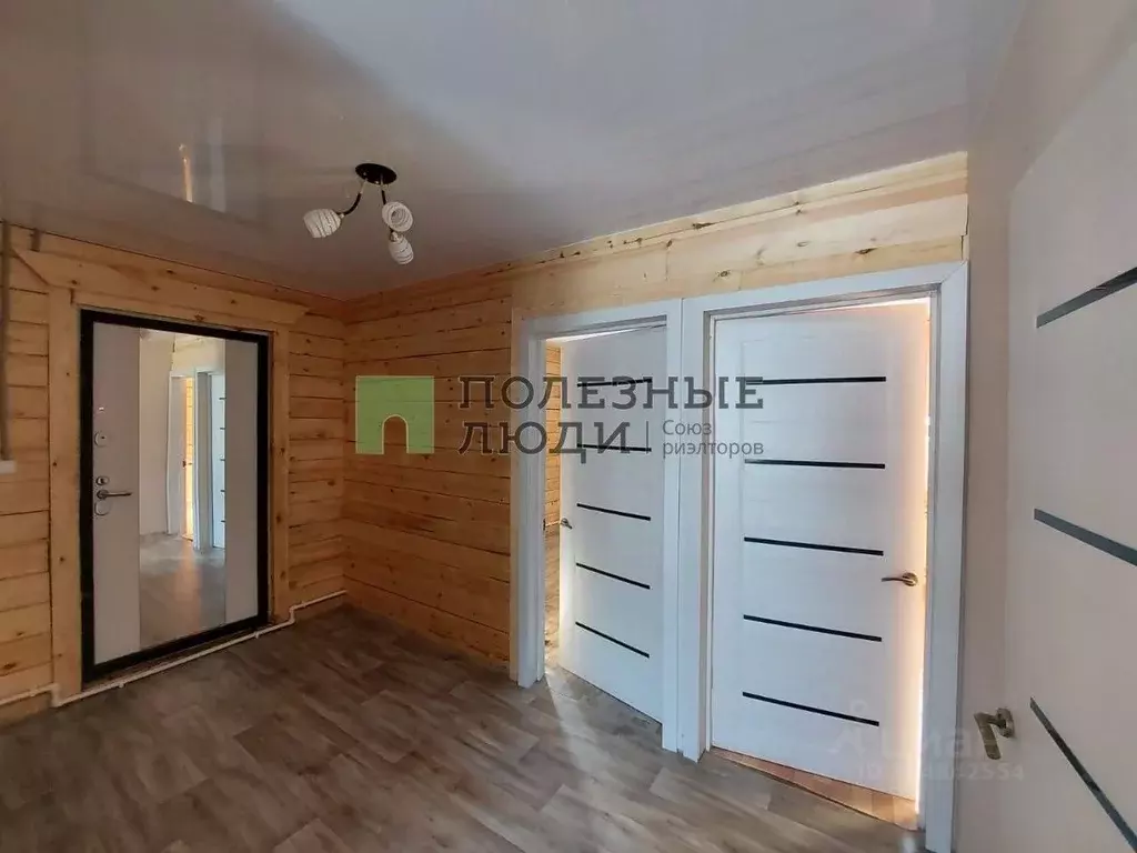 Дом в Иркутская область, Усольский район, Железнодорожное с/пос, с. ... - Фото 2