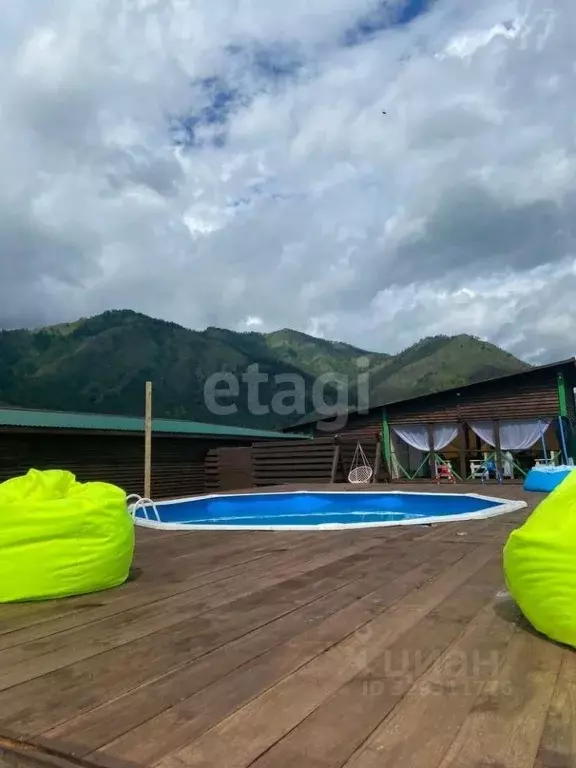 Помещение свободного назначения в Алтай, Чемальский район, с. Чемал ... - Фото 1