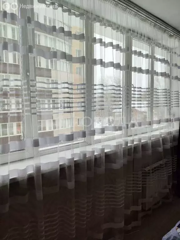 Квартира-студия: Барнаул, улица Петра Сухова, 2А (35.8 м) - Фото 2