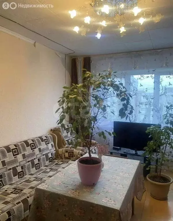 3-комнатная квартира: Воронеж, улица Генерала Лизюкова, 61 (62.9 м) - Фото 2