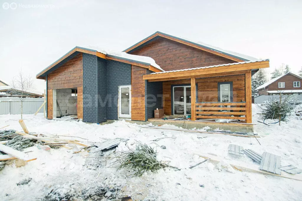 Дом в Наро-Фоминский городской округ (170 м) - Фото 1