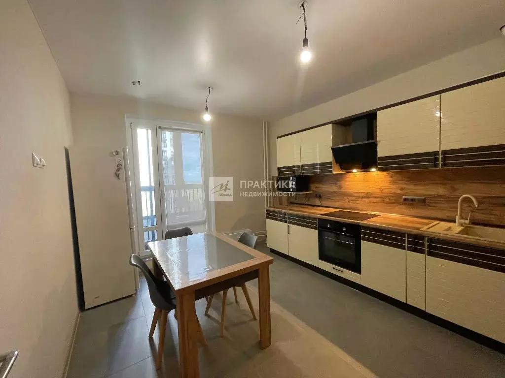 Продается 3-комнатная квартира - Фото 2