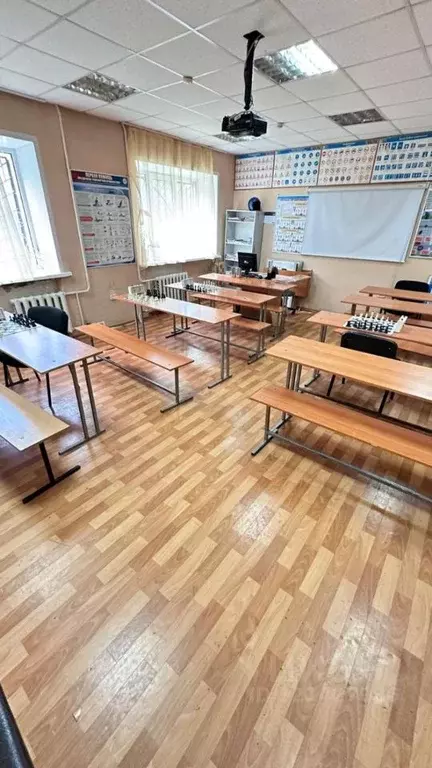 Помещение свободного назначения в Татарстан, Зеленодольск ул. Гоголя, ... - Фото 1