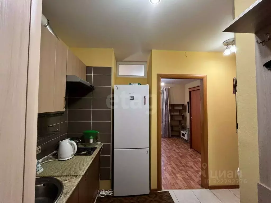 Студия Омская область, Омск Светловская ул., 10 (21.0 м) - Фото 1