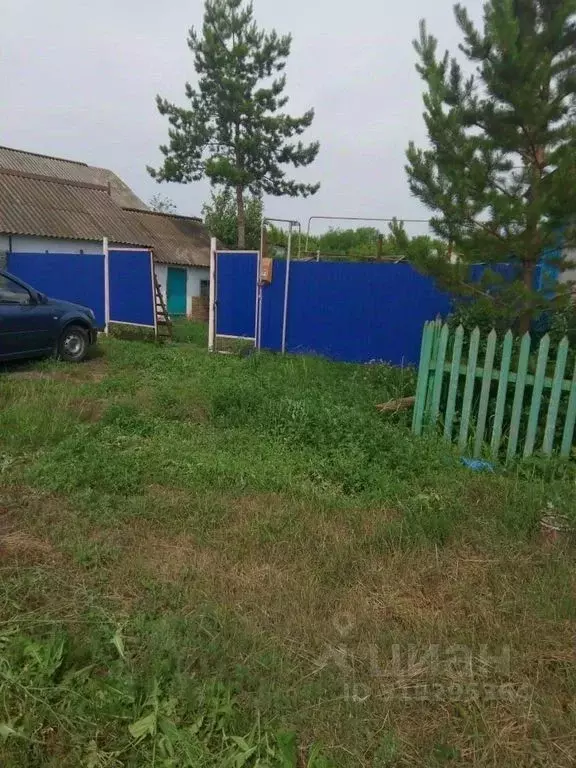 Дом в Оренбургская область, Октябрьский район, с. Буланово Российская ... - Фото 0
