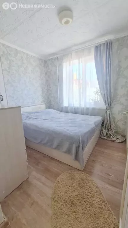 4-комнатная квартира: Екатеринбург, улица Татищева, 125к2 (57.5 м) - Фото 0