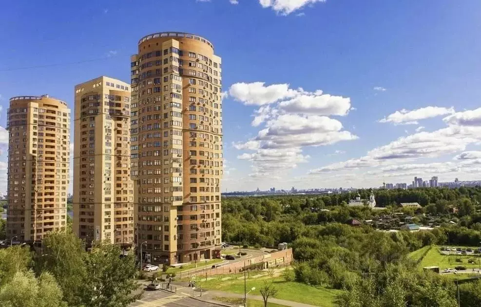 3-к кв. Москва ул. Твардовского, 14к1 (140.0 м) - Фото 1