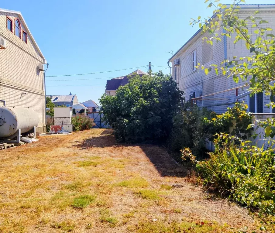 Дом в Краснодарский край, Темрюкский район, Голубицкое с/пос, ... - Фото 2